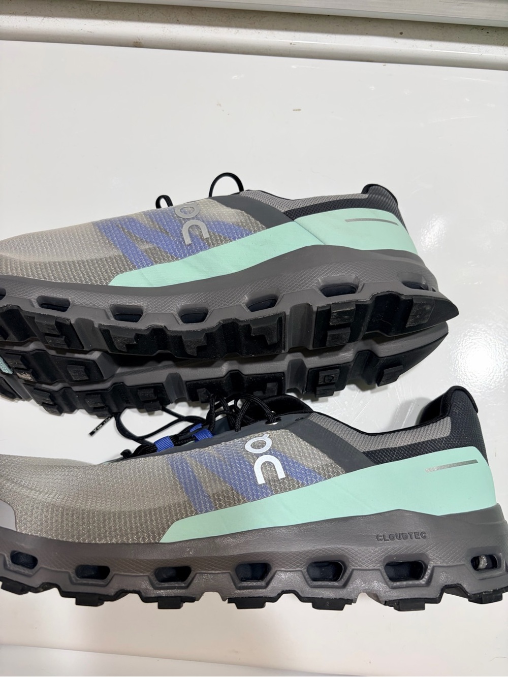 On Running Men's Trail Shoes in Gray and Mint